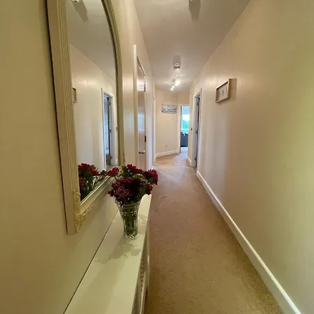 Spacious 3 Bedroom With A View Cork